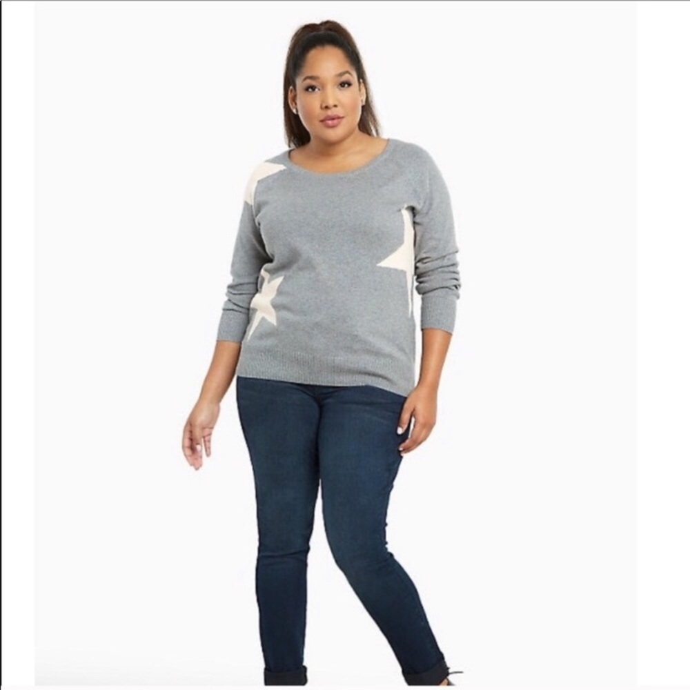 Torrid scoop neck star sweater Size 2